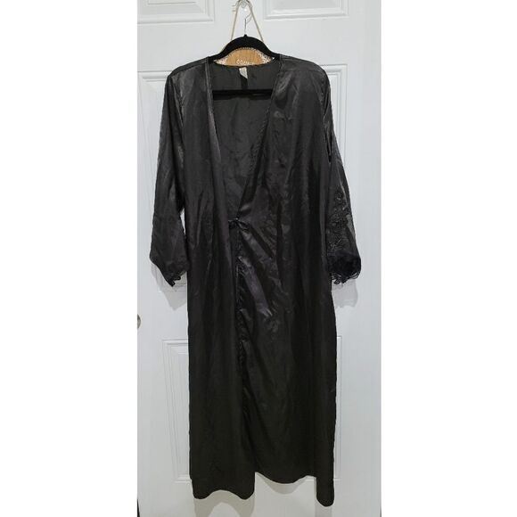 Flora Nikrooz Stella Black Satin Robe size XL - Picture 4 of 10